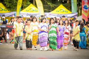 BIB: 
                            <button type="button" onclick="openModal(19561624)" class="btn btn-primary btn-sm float-right btn-popup" data-toggle="modal" data-target=".modal-high-quality">
                        <i class="fas fa-shopping-cart"></i> Add to Cart
                    </button>
                                            <button type="button" onclick="isThisMe(19561624, true)" class="btn btn-success btn-sm float-right btn-popup btn-isme hidden" data-toggle="tooltip" data-placement="bottom" title="นี่คือรูปของคุณใช่ไหม คลิกที่นี่เพื่อเอาเข้าอัลบั้ม">
                        <i class="fas fa-plus"></i> Add to album
                    </button>
                    <button type="button" onclick="isThisMe(19561624, false)" class="btn btn-warning btn-sm float-right btn-popup btn-isnotme hidden">
                        <i class="fas fa-ban"></i> Remove from album
                    </button>